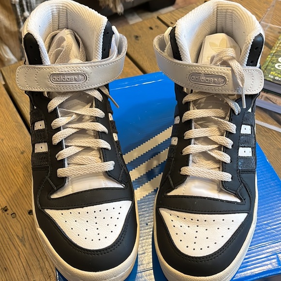 Adidas Forums - Picture 2 of 5